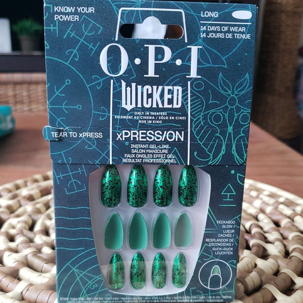 OPI Green Hand and Foot Care Set with Magical Shimmer